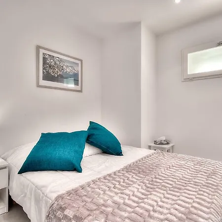 Apartment Moderne Avec Vue Mer Sur La Croisette