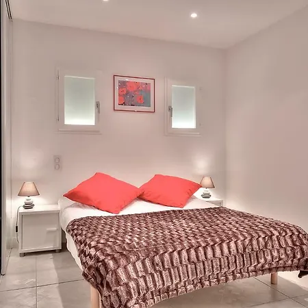 Apartment Moderne Avec Vue Mer Sur La Croisette Cannes